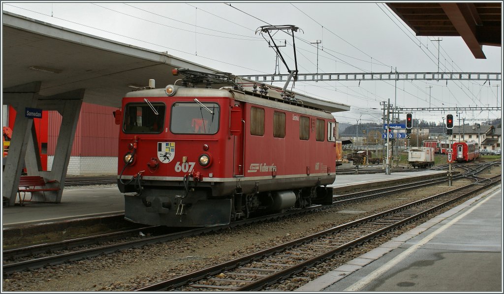 RhB Ge 4/4 I N 607. In the Background the Bernaina Express to Tirano. 
11.05.2010