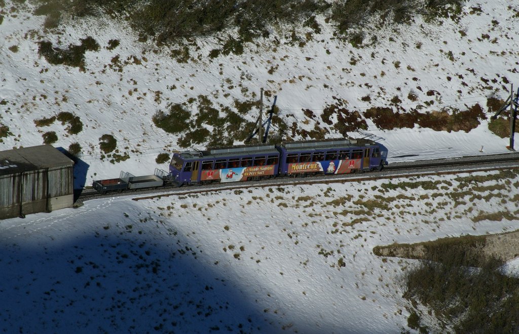 Rochers de Naye Train between the Jaman Station and the summit.
12 10.2012