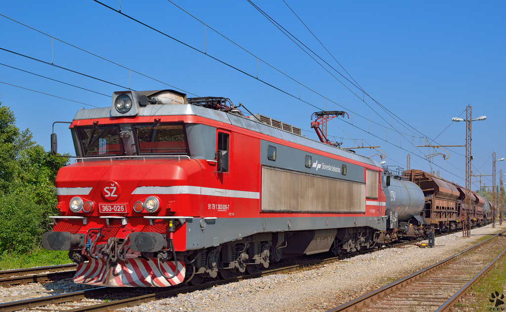 S 363-026 is hauling freight train through Pragersko on the way to the south. /18.09.2012