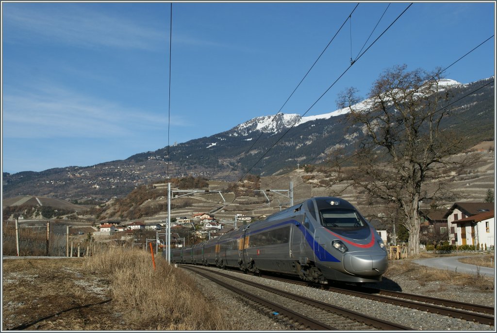 SBB ETR 610 on th way to Venezia by Sagesch. 
05.03.2011