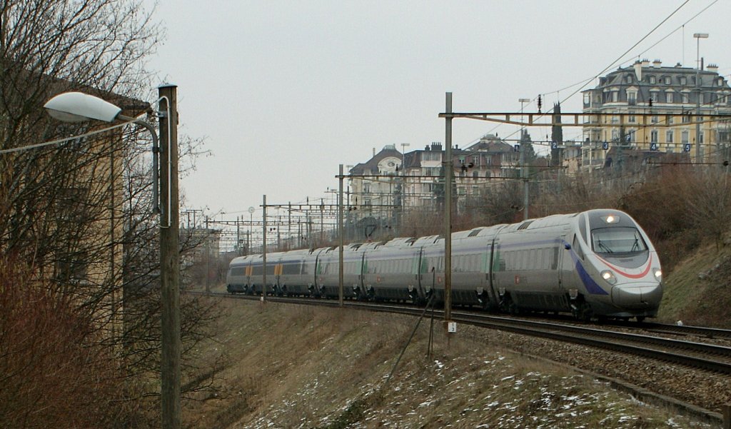 SBB ETR 610  Pinocchio  to Milano by Lausanne. 
14.02.2010