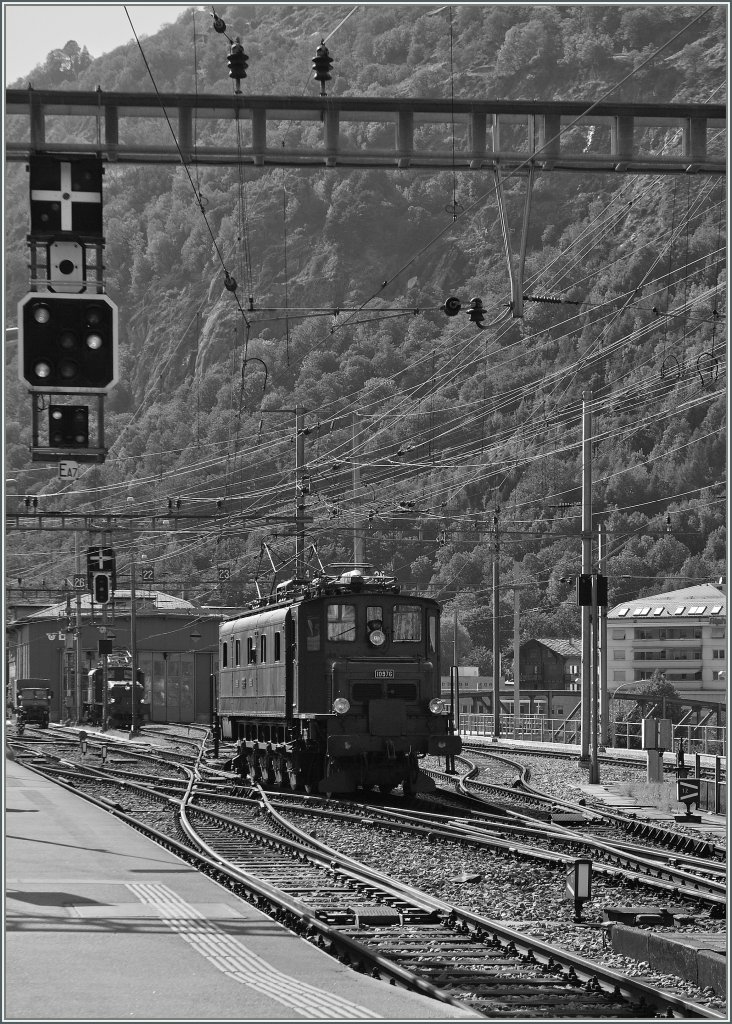 SBB (Historic) Ae 4/7 10976 in Brig.
20.08.2011