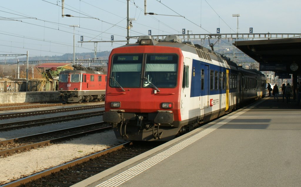 SBB NPZ to Romont by Payerne and Fribourg in Yverdon.
19.11.2009
