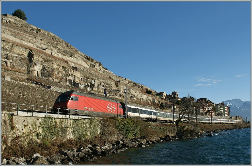 SBB Re 460 with an IR by St Saphorin.
3.03.01.2013  