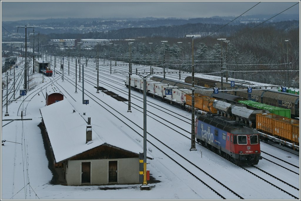 SBB Re 620 058-8 in Lausanne Triage.
15.01.2013