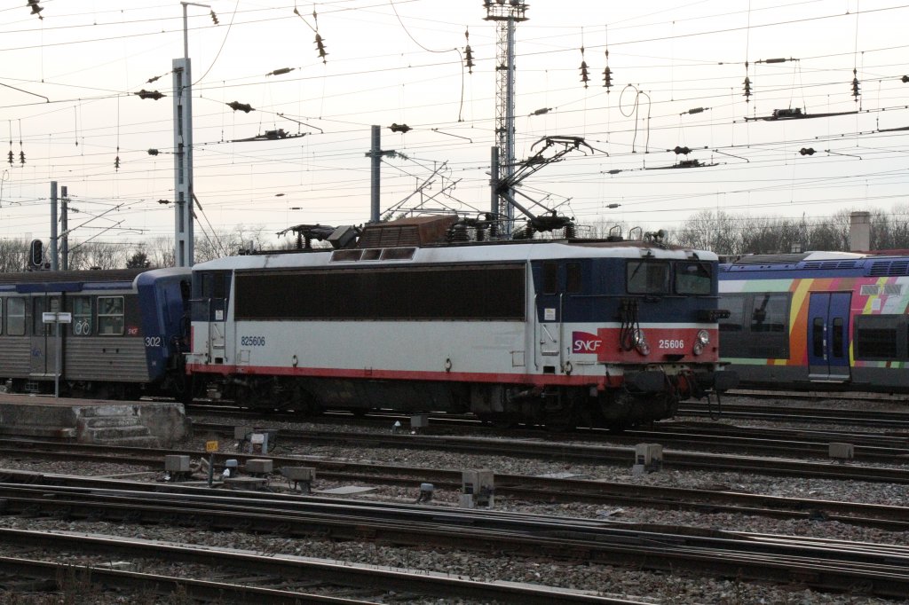 SNCF BB (8)25 606 at Strasbourg, 18.03.2010. 