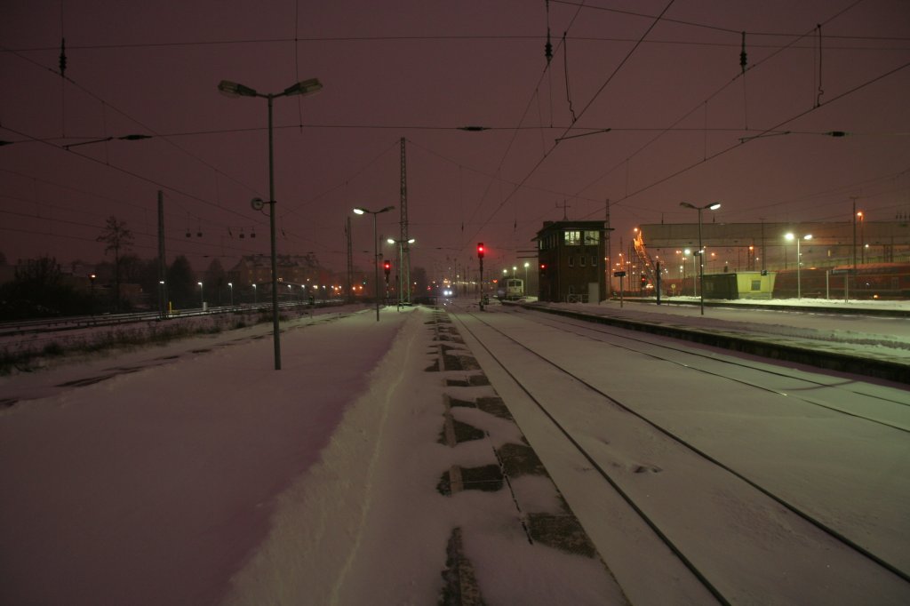 Snowy evening on 9.1.2010 at Berlin-Lichtenberg.