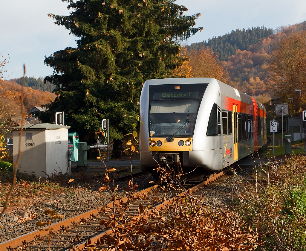 Stadler GTW 2/6 of the Hellertalbahn on 06.11.2011 in Herdorf-Sassenroth.