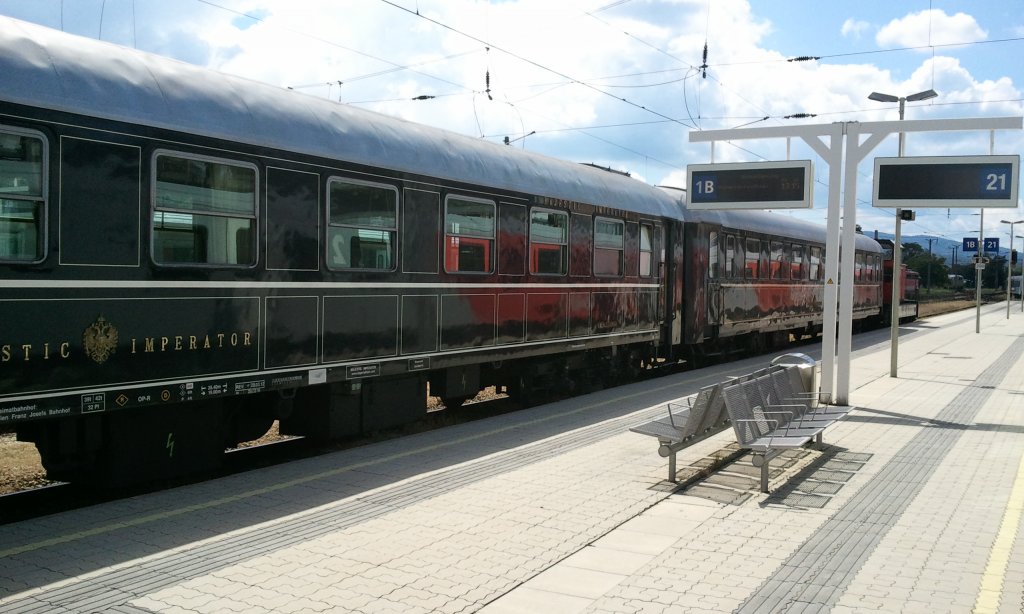 Station Krems a.d. Donau
Austria
Majestic Imperator wagons
12-08-2012