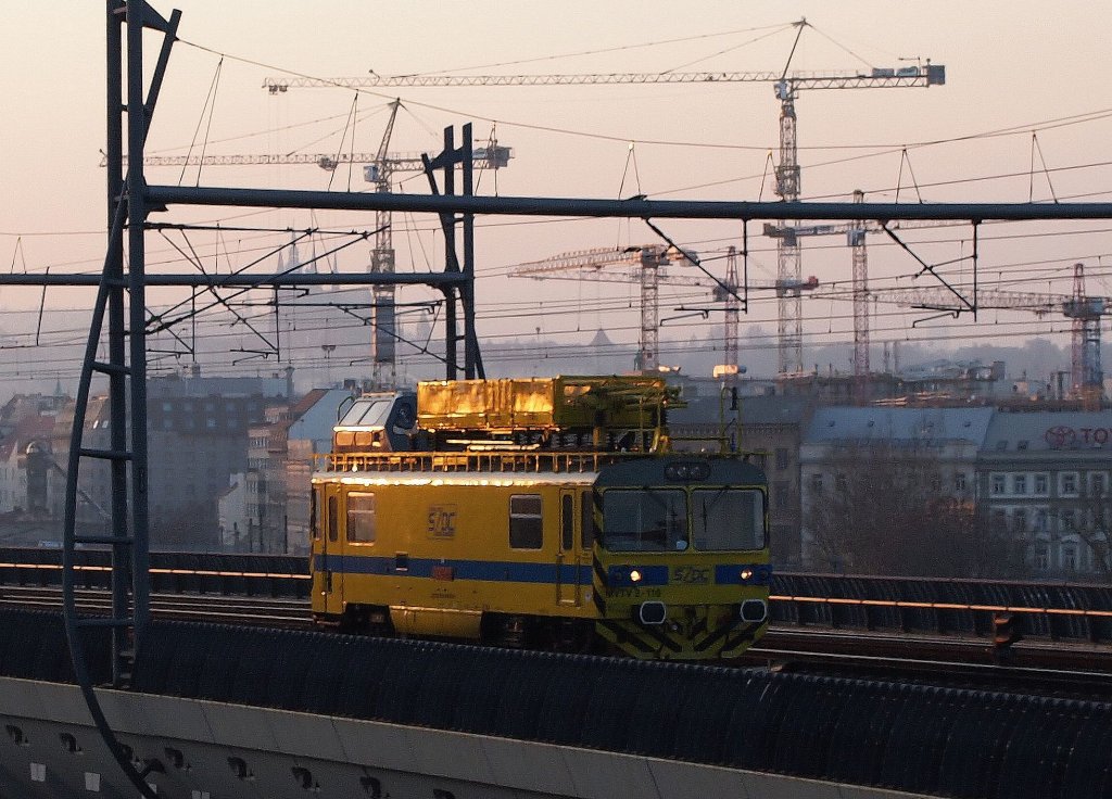 SZDC - MVTV2 110 near the central railway station Praha on the 13 Nov 2012