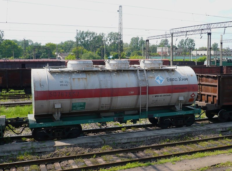 Tankwagon  Euro Chem  fotografiert in Lviv, Ukraine on 25-05-2010.