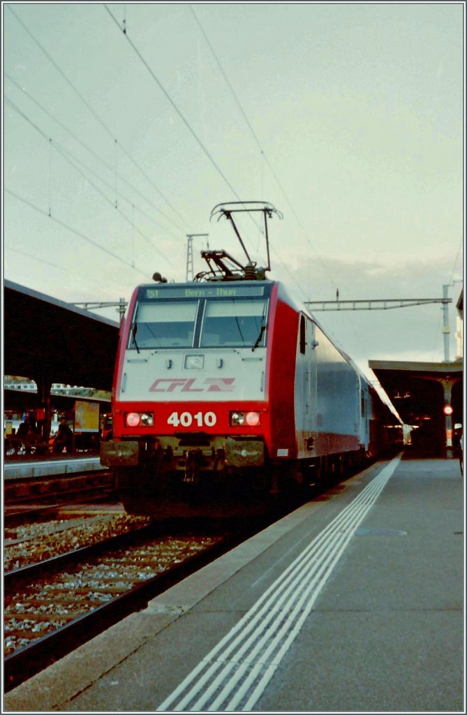 Test by the BLS: The CFL 4010 with the S1 to Thun in Fribourg
November 2005