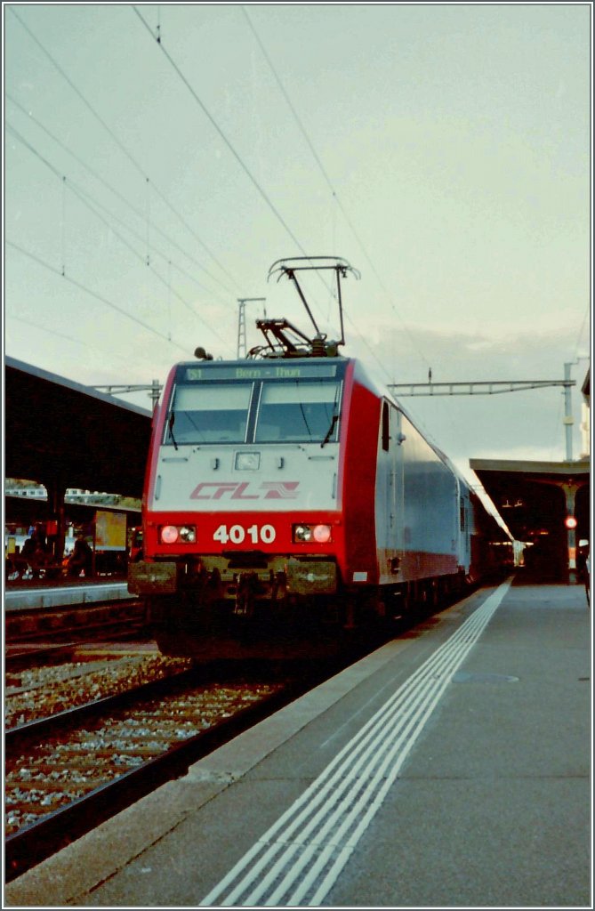 Test by the BLS: The CFL 4010 with the S1 to Thun in Fribourg
November 2005