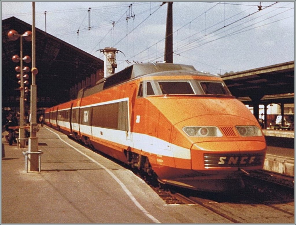TGV in the Lyon Perrache Station. 
09.04.1982