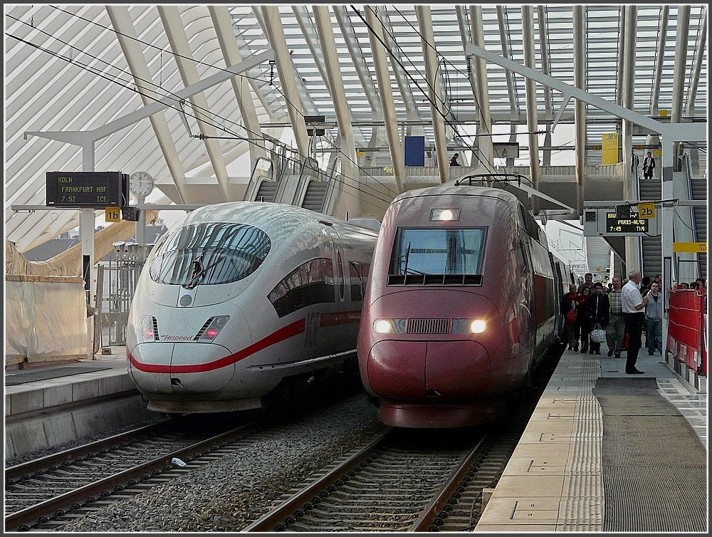 Thalys meets ICE at Lige Guillemins on May 1st, 2009.