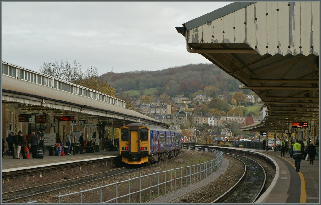 The 150 244 to Westbury by his stop in Bath (Spa).
13.11.2012