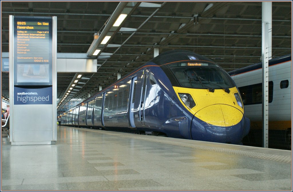 The 9.25 service to Faversham will be on time...
London St Pancras, 07.05.2011