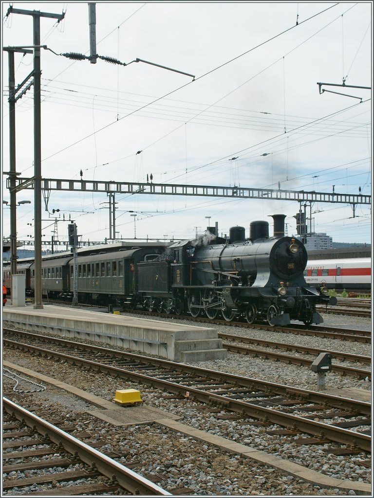 The beautiful SBB Historic A 3/5 in Biel/Bienne. 25.06.2011