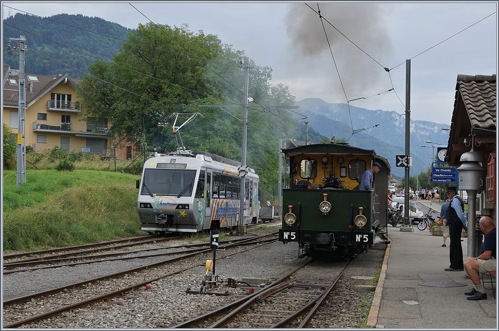 The Blonay - Chamby G 3/3 and the CEV Beh 2/4 in Blonay.
27.08.2017  