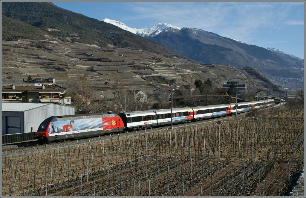 The celeb re  snow train  for british Guest in the  Walliser-Alps  area on the way to Geneva Airport by Salgesch.
05.03.2011