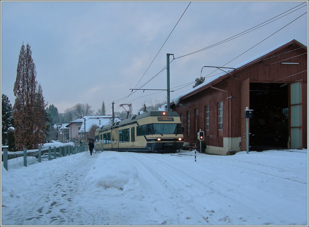 The CEV GTW ist arriving at Blonay.
10.12.2012