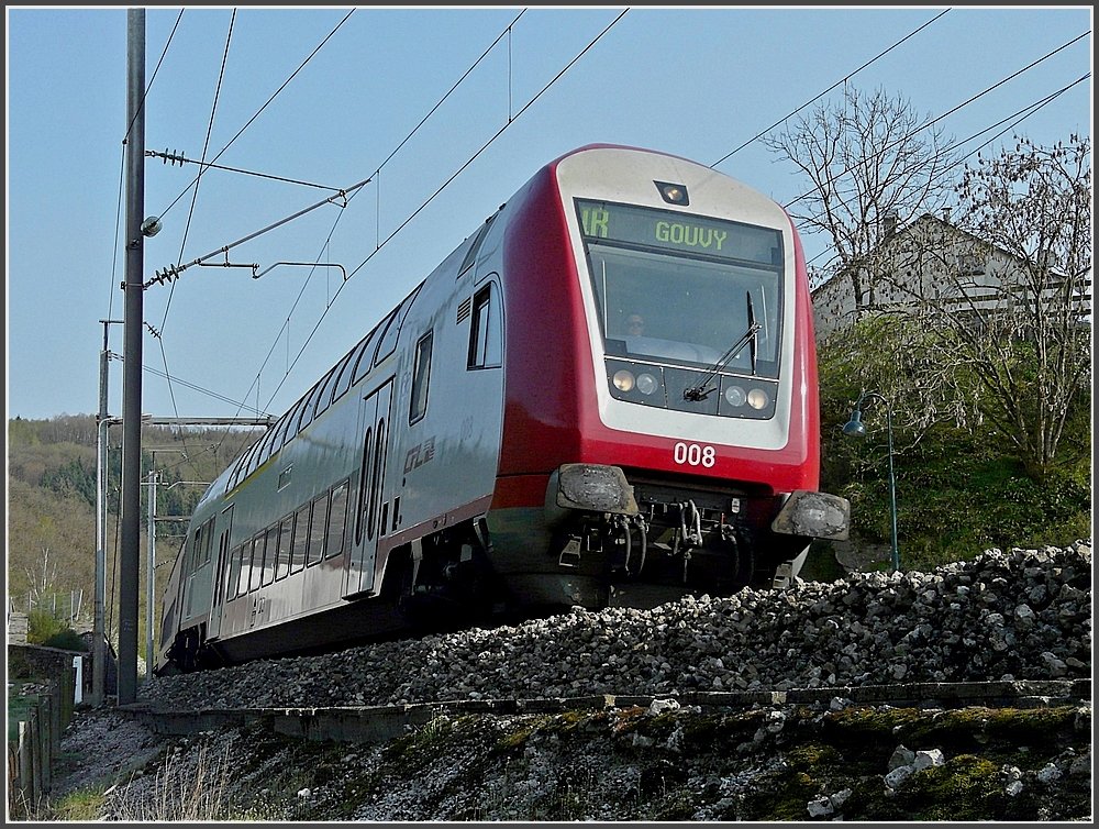 The control car 008 is heading the IR Luxembourg City - Gouvy through Drauffelt on April 14th, 2009.