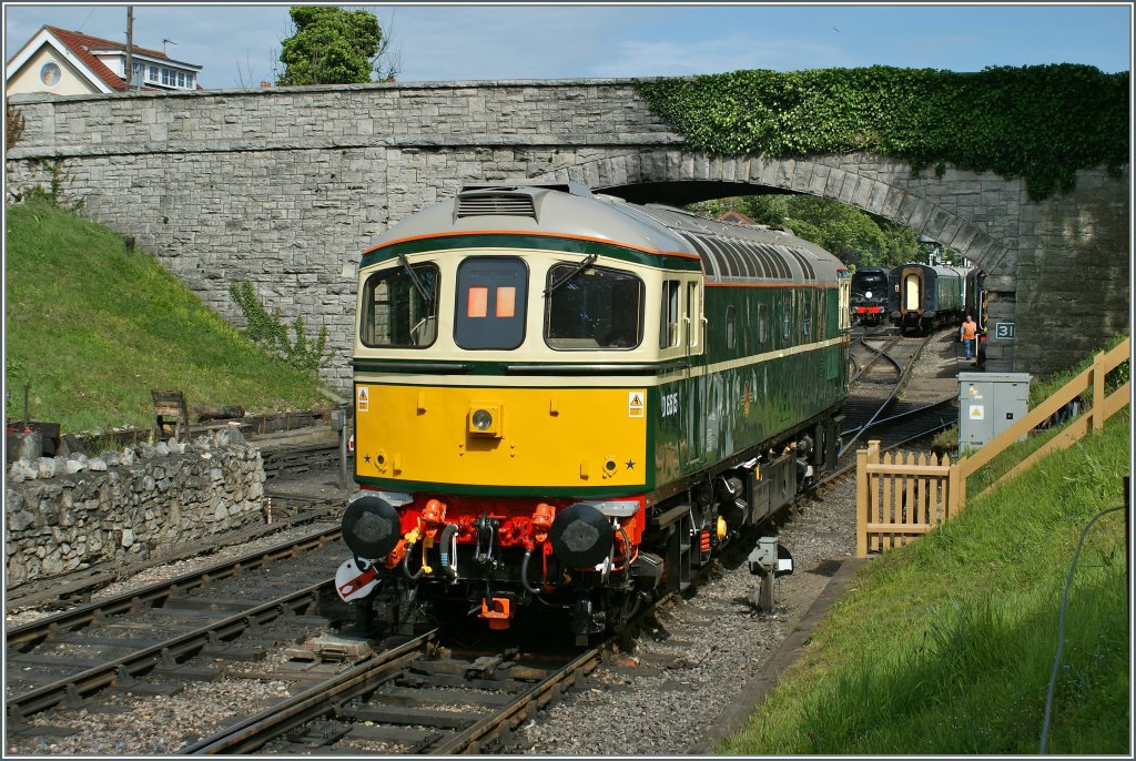 The D 6515 (Class 33) in Swanage.
16.05.2011