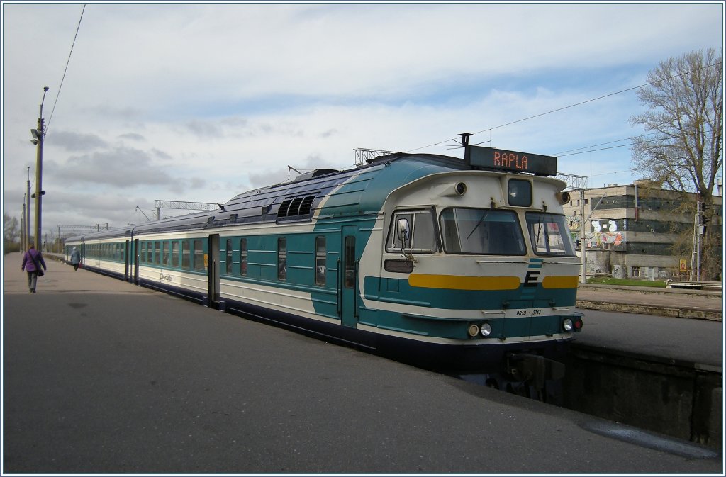 The DR1B-3713 to Rapla in Tallinn. 
07.05.2012