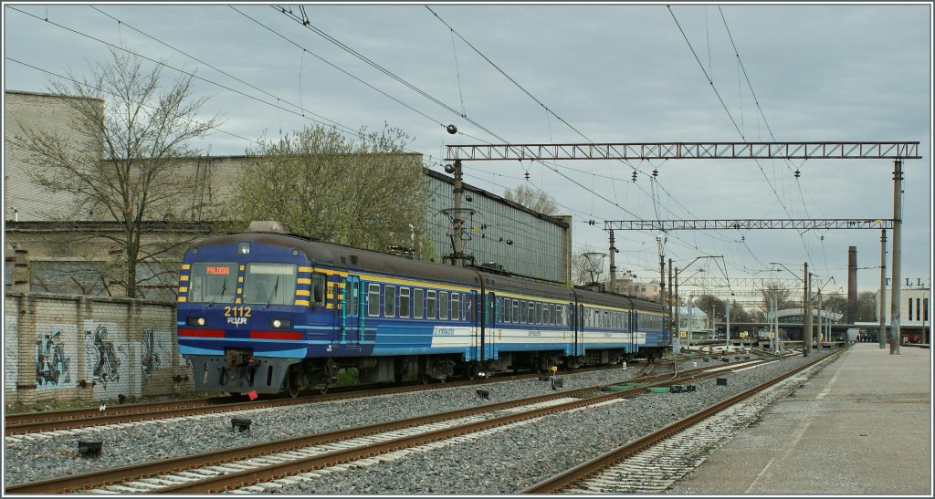 The Elektriraudtee 2112 is leaving Tallinn to Paldiski. 
06.05.2012