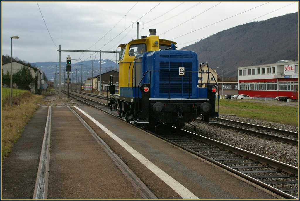 The  Em 3/3  98 85 5 837 601-4 CH-WRSCH in Pieterlen.
13.12.2011