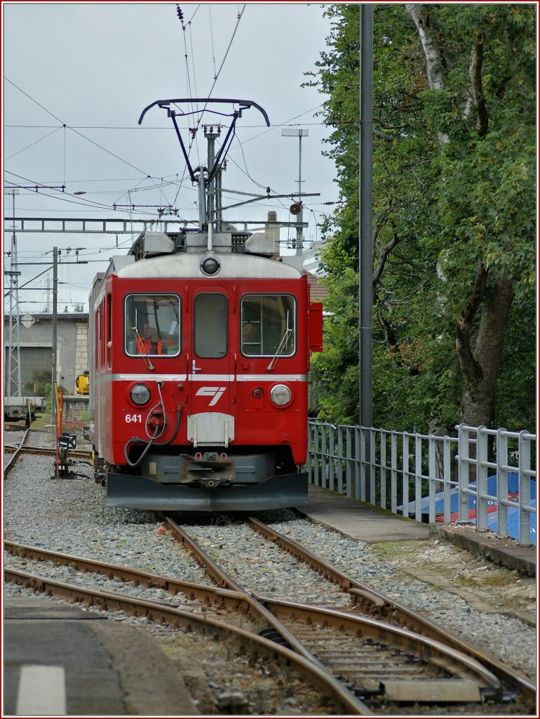 The ex RhB Arosa ABe 4/4 by the CJ in the Cargo Service 
19.08.2010