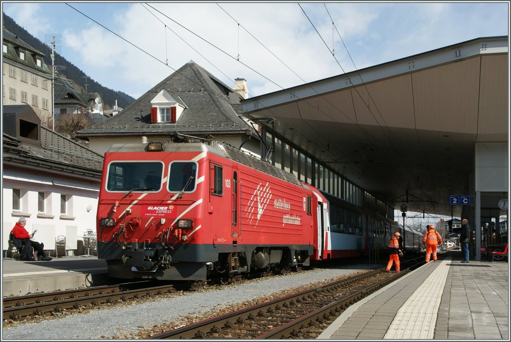 The Glacier Express to Zermatt is now ready to the departure.
Disentis, 15.03.2013 