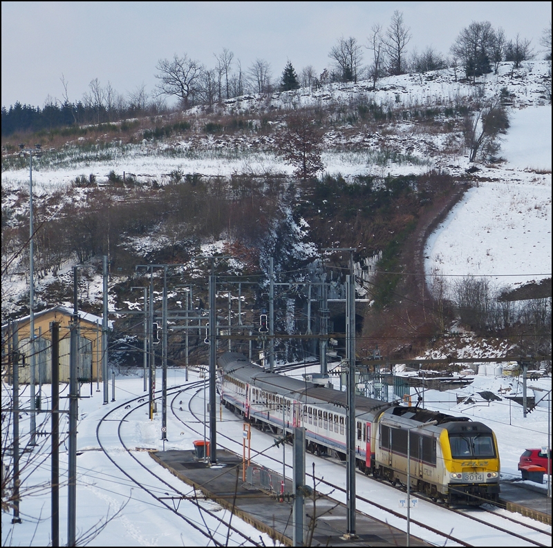 The IR 115 Liers - Luxembourg City is entering into the station of Troisvierges on February 13th, 2013.