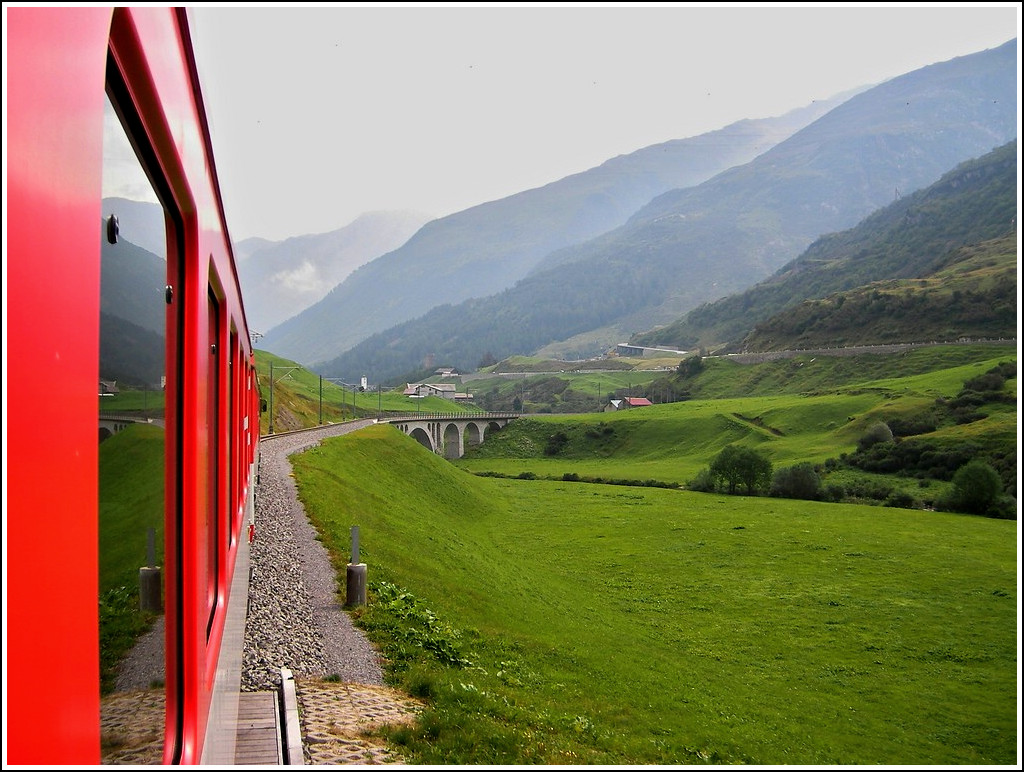 The MGB track and the Furkareuss bridge near Hospental taken out of a local MGB train on August 7th, 2007.