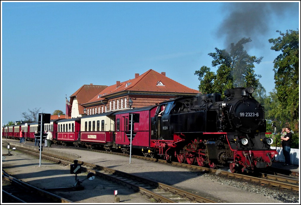 The Molli is leaving the station of Khlungsborn West on September 25th, 2011.