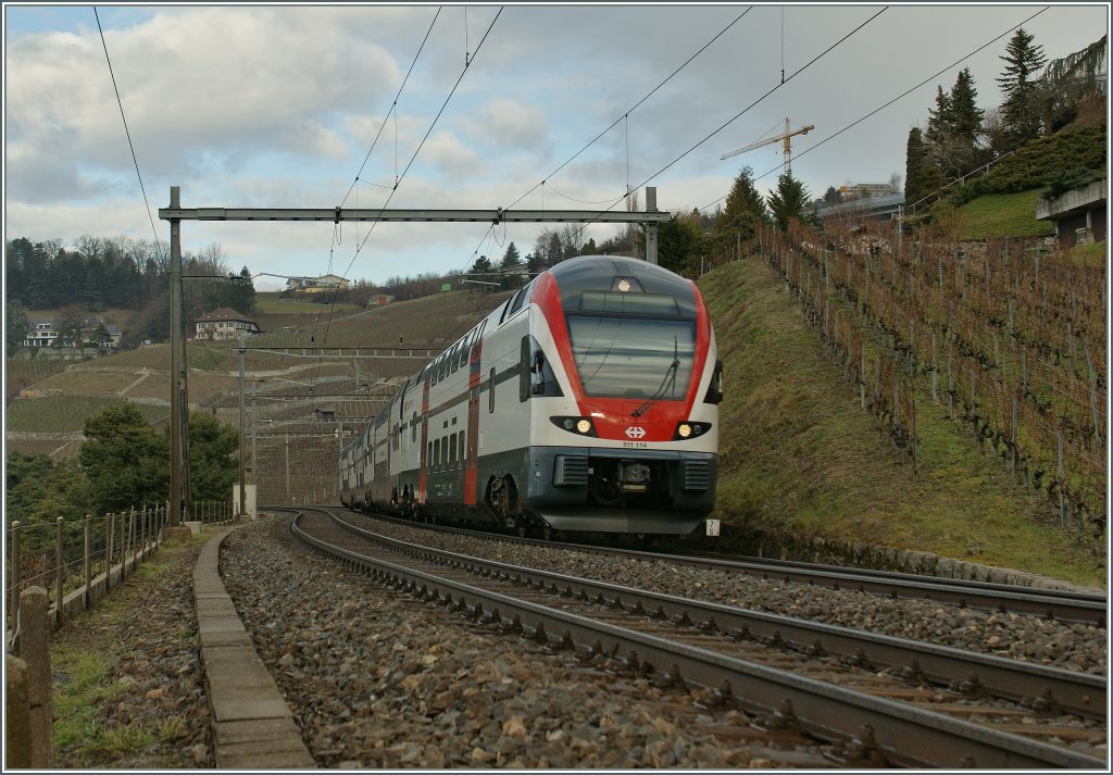 The new 511 114 on the way to Romont between Bossire and Grandvaux.
04.01.2013