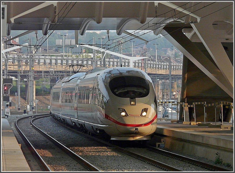 The NS Hispeed ICE unit is arriving at the station Lige Guillemins on May 1st, 2009.