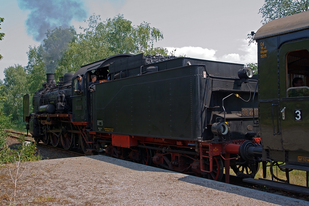 The Prussian steam locomotive 38 2267 (ex. 2553 Erfurt P8) from Railway Museum Bochum-Dahlhausen with the nostalgic train Ruhrtalbahn on 05.06.2011 in Hattingen at the stopping point Henrichshtte. The locomotive was built in 1918 under the serial number 15 695 by the company Henschel.