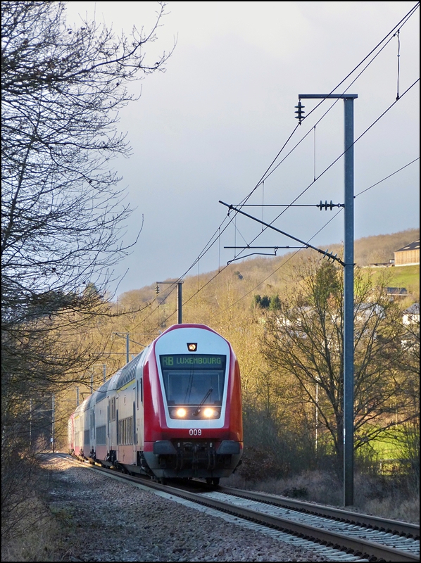 The RB 3241 Wiltz - Luxembourg City is running through Michelau on February 21st, 2013.