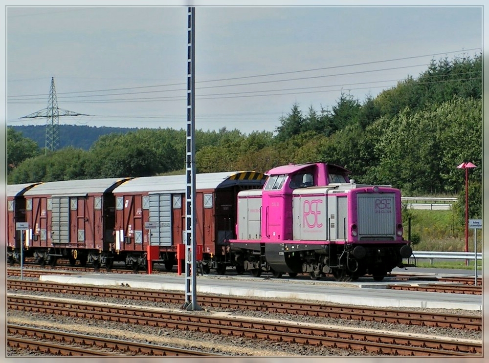 The RSE diesel engine 212 CL 326 pictured in Montabaur on August 23rd, 2004. 