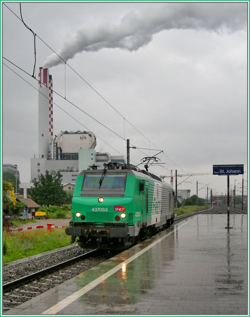 The SNCF BB 37053 in Basel St. Johann. 
22.06.2007