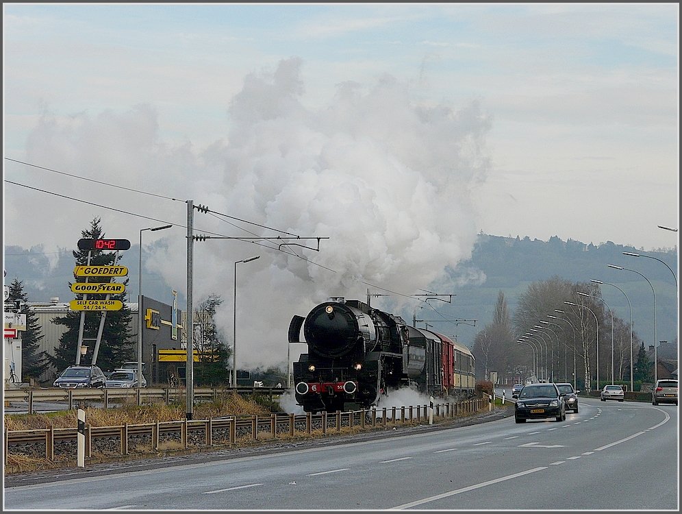 The steam locomotive 5519 heading the Christmas train pictured between Diekirch and Ettelbrck on December 14th, 2008.