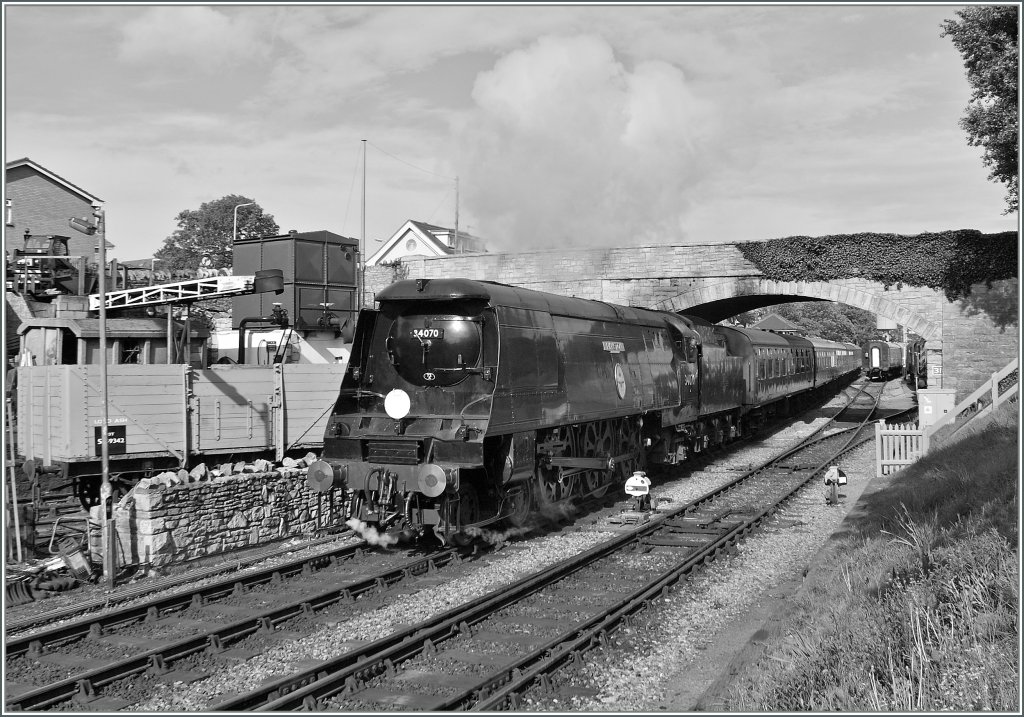 The  Swanage Railway  34070 is leaving Swanage. 
16.05.2011