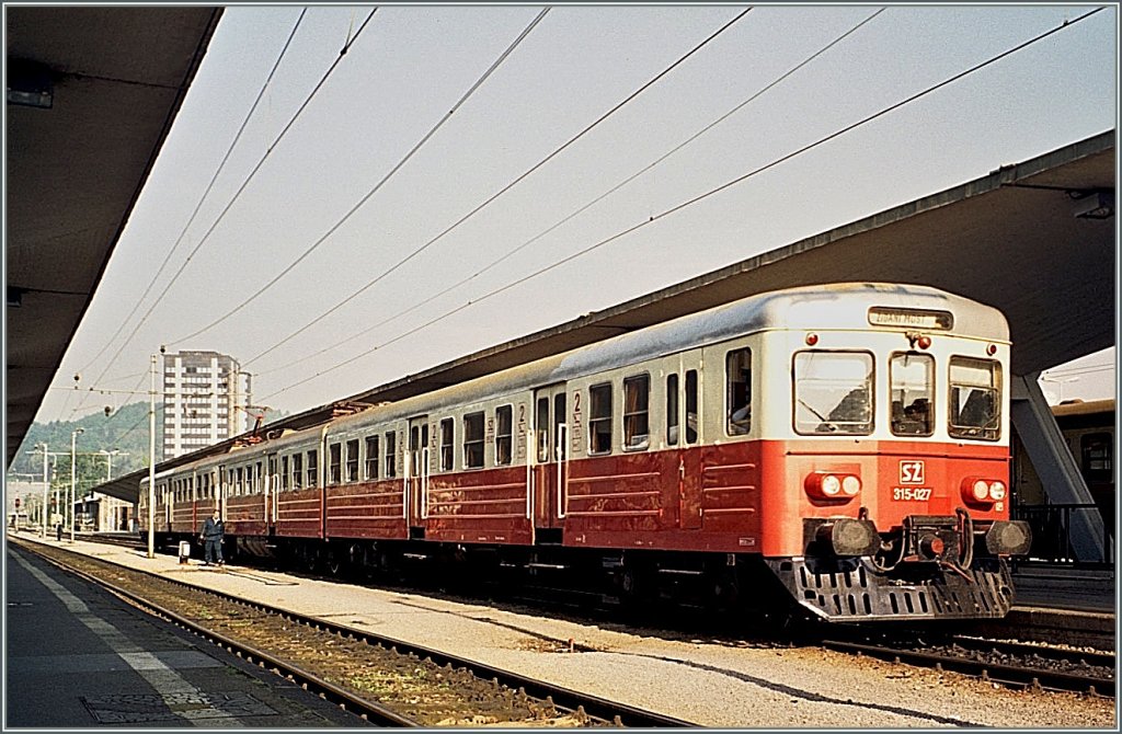 The SZ 315-027 in Ljubljana. 
03.05.2001