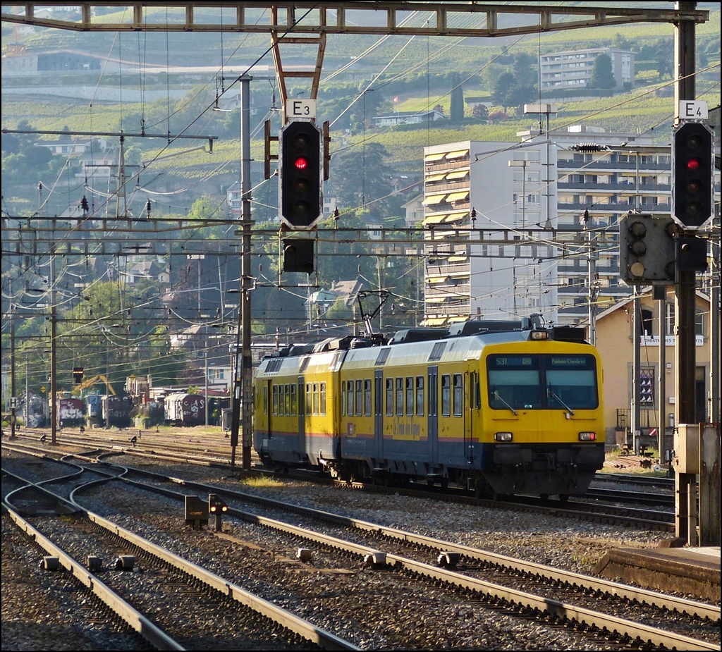 The  Train des Vignes  to Puidoux-Chexbres is leaving the station of Vevey on May 25th, 2012.