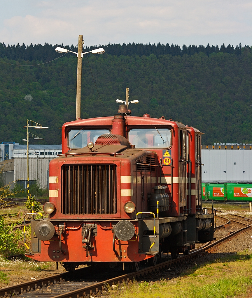 The Westerwaldbahn (WEBA) locomotive 1 and 3 (V 26) in double traction on 06.05.2013 in Scheuerfeld/Sieg. The locomotive of the type R 30 B was built 1956 and 1957 at the company Jung Jungenthal at Kirchen/Sieg (Germany).