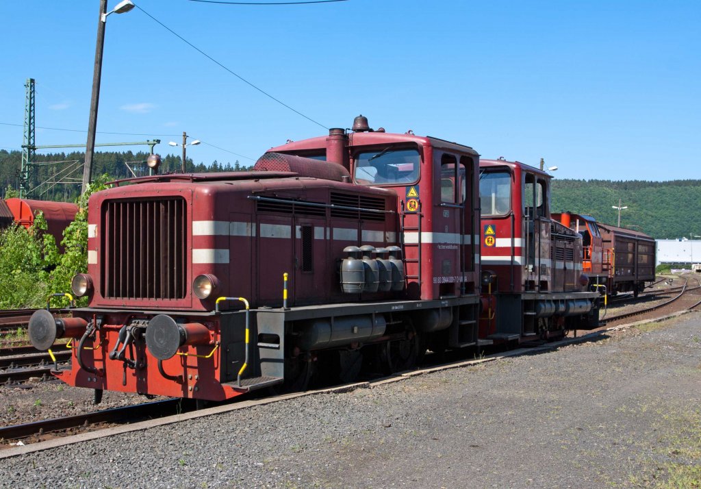 The Westerwaldbahn (WEBA) locomotive 1 and 3 (V 26) in double traction on 30/05/2011 in Scheuerfeld/Sieg. The locomotive of the type R 30B was built 1956 and 1957 at the company Jung Jungenthal at Kirchen/Sieg (Germany).