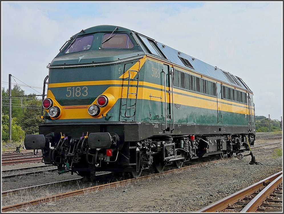 The wonderfully restored 5183 pictured at Saint Ghislain on September 12th, 2009.