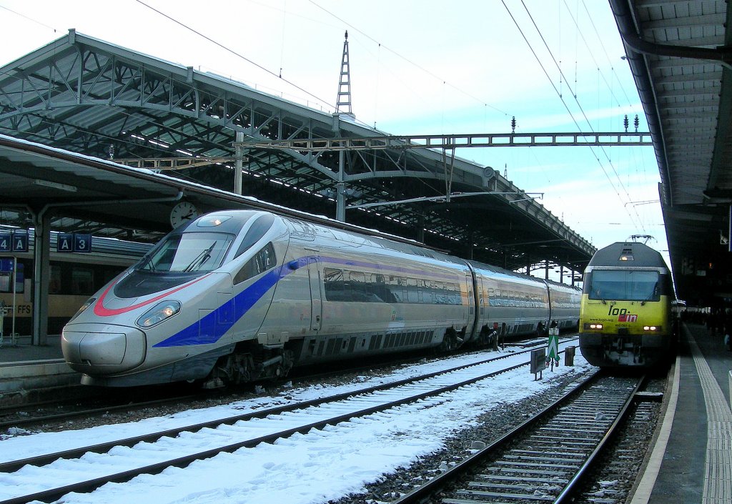 Today, the EC 39 to Milano is operated by a FS ETR 610. 
Photo toked in Lausanne, on the 6th of January 2010.