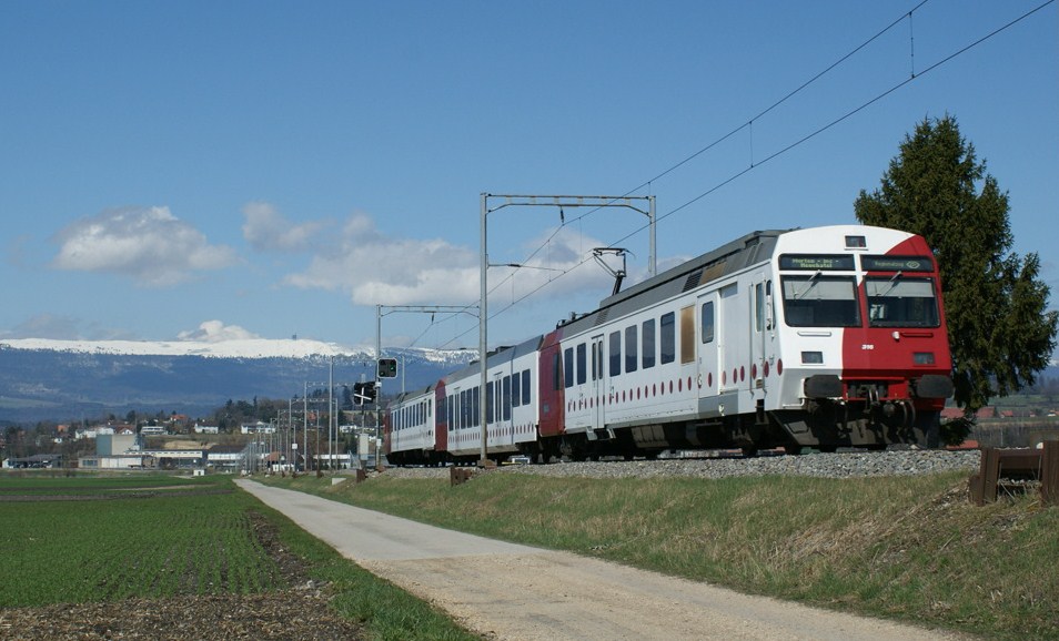 TPF (ex GFM) local train by Ins. 
02.04.2010